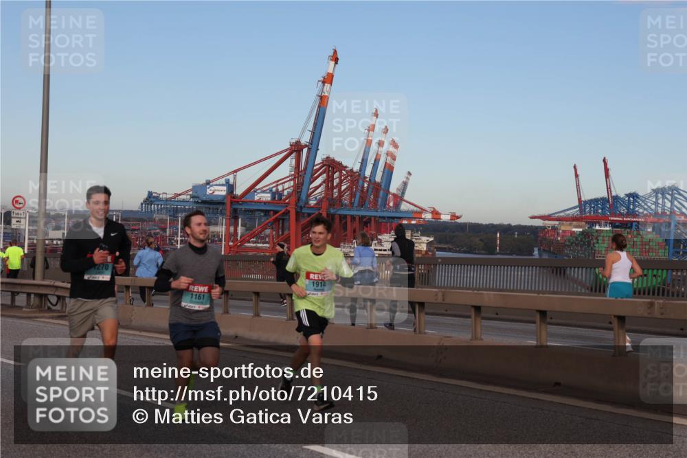 03.10.2024 - Köhlbrandbrückenlauf Matties Gatica Varas http://msf.ph/oto/7210415 03.10.2024 09:35:45 Position 2 500, 270, 1914, 1161 meine-sportfotos.de