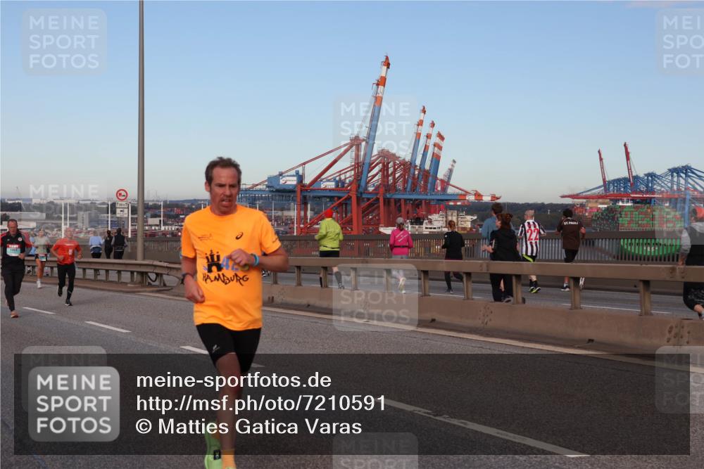 03.10.2024 - Köhlbrandbrückenlauf Matties Gatica Varas http://msf.ph/oto/7210591 03.10.2024 09:35:54 Position 2 1461 meine-sportfotos.de