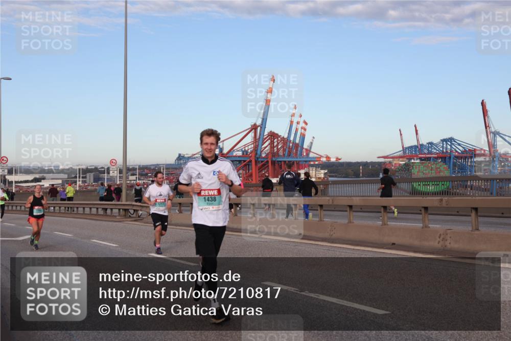 03.10.2024 - Köhlbrandbrückenlauf Matties Gatica Varas http://msf.ph/oto/7210817 03.10.2024 09:36:04 Position 2 1500, 1193, 1217, 1438 meine-sportfotos.de
