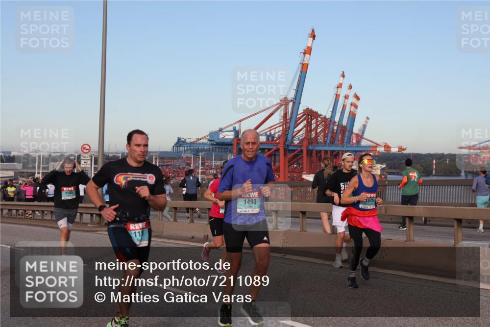 03.10.2024 - Köhlbrandbrückenlauf Matties Gatica Varas http://msf.ph/oto/7211089 03.10.2024 09:36:22 Position 2 1185, 500, 1, 11, 1493, 1575 meine-sportfotos.de