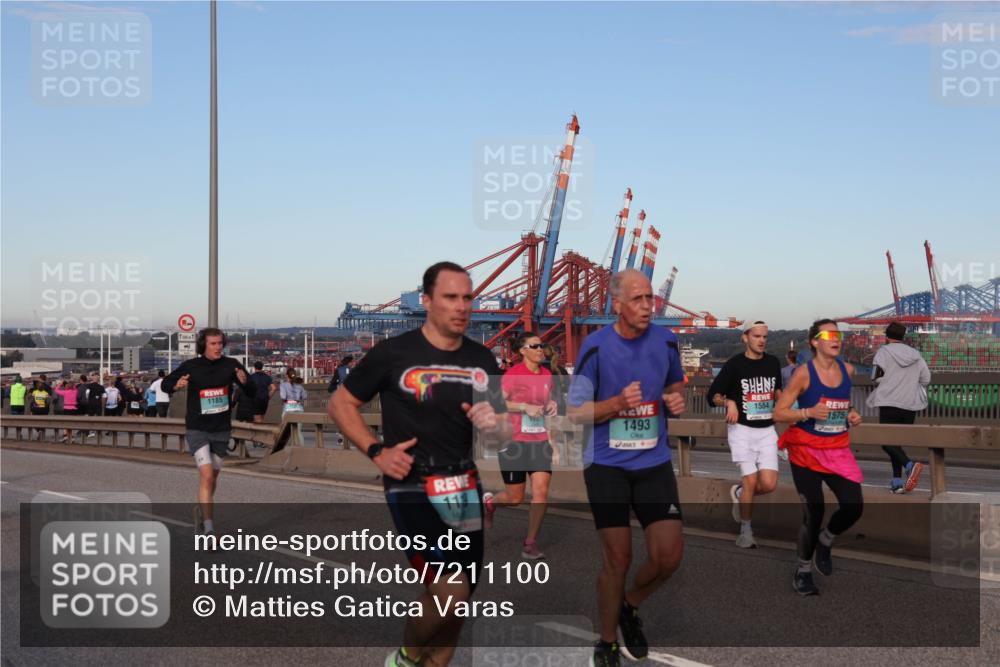 03.10.2024 - Köhlbrandbrückenlauf Matties Gatica Varas http://msf.ph/oto/7211100 03.10.2024 09:36:23 Position 2 500, 1, 1185, 118, 1493, 1554, 1575 meine-sportfotos.de