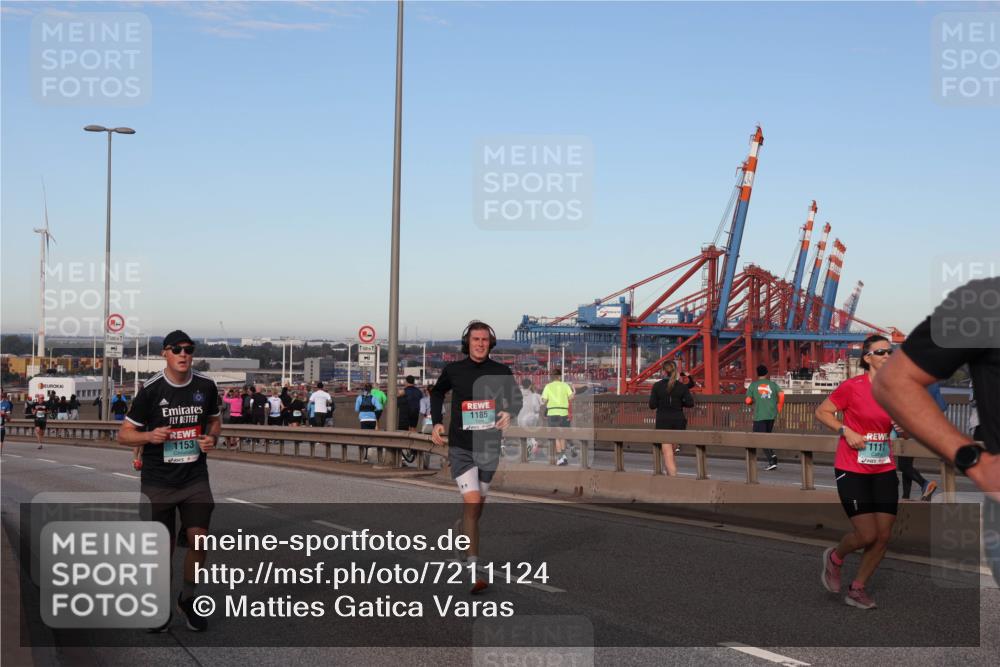 03.10.2024 - Köhlbrandbrückenlauf Matties Gatica Varas http://msf.ph/oto/7211124 03.10.2024 09:36:24 Position 2 1500, 1153, 500, 7, 1185, 1111 meine-sportfotos.de