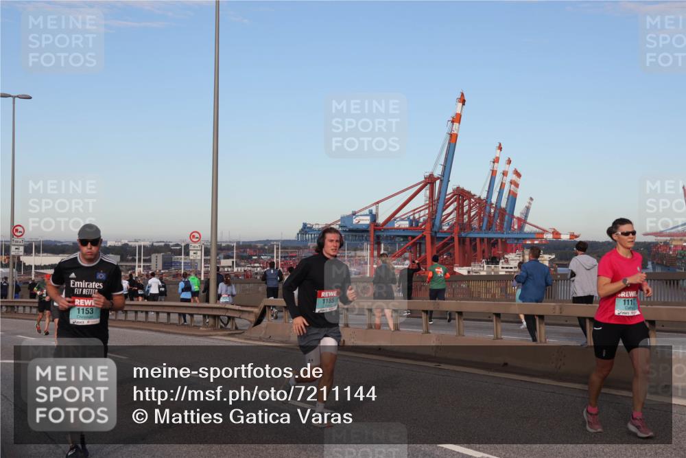03.10.2024 - Köhlbrandbrückenlauf Matties Gatica Varas http://msf.ph/oto/7211144 03.10.2024 09:36:24 Position 2 500, 1153, 500, 1, 1185, 1111 meine-sportfotos.de