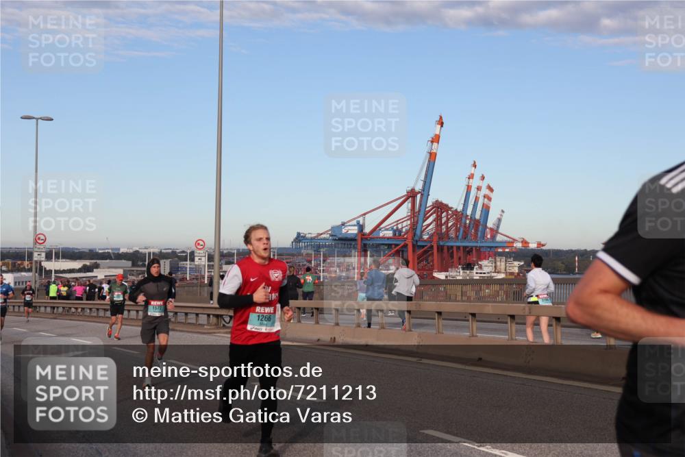 03.10.2024 - Köhlbrandbrückenlauf Matties Gatica Varas http://msf.ph/oto/7211213 03.10.2024 09:36:27 Position 2 1572, 1266 meine-sportfotos.de