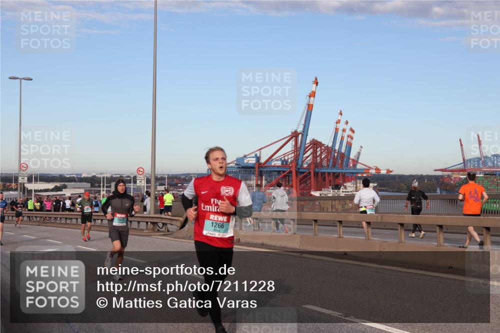 03.10.2024 - Köhlbrandbrückenlauf Matties Gatica Varas http://msf.ph/oto/7211228 03.10.2024 09:36:27 Position 2 1500, 1, 1572, 1266 meine-sportfotos.de