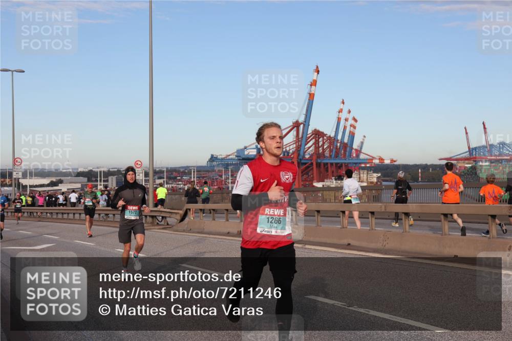 03.10.2024 - Köhlbrandbrückenlauf Matties Gatica Varas http://msf.ph/oto/7211246 03.10.2024 09:36:27 Position 2 1572, 1266 meine-sportfotos.de