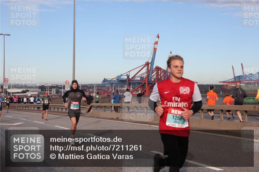 03.10.2024 - Köhlbrandbrückenlauf Matties Gatica Varas http://msf.ph/oto/7211261 03.10.2024 09:36:28 Position 2 500, 1, 1572, 12, 1266 meine-sportfotos.de