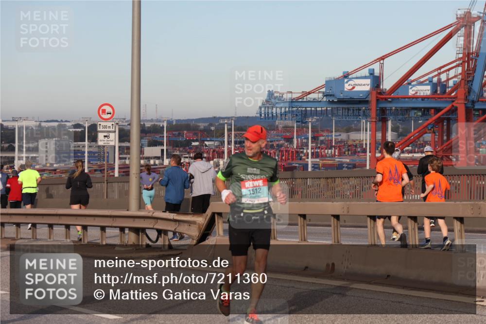 03.10.2024 - Köhlbrandbrückenlauf Matties Gatica Varas http://msf.ph/oto/7211360 03.10.2024 09:36:32 Position 2 1500, 1512, 4, 88 meine-sportfotos.de