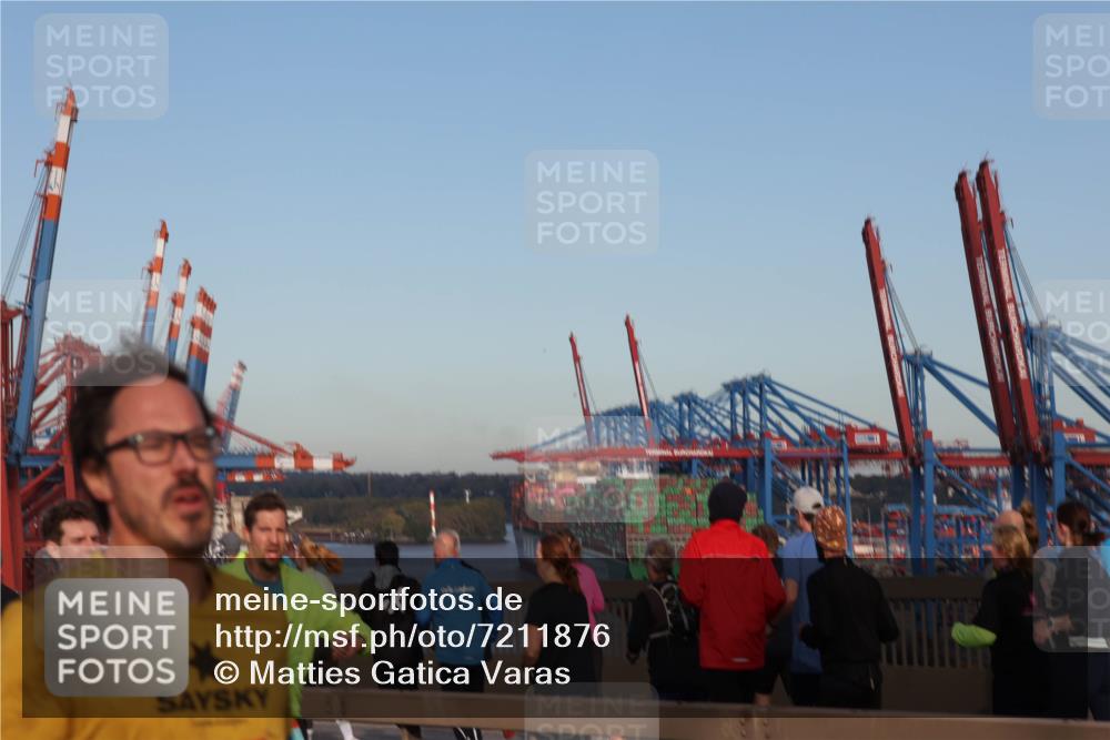 03.10.2024 - Köhlbrandbrückenlauf Matties Gatica Varas http://msf.ph/oto/7211876 03.10.2024 09:36:56 Position 2  meine-sportfotos.de