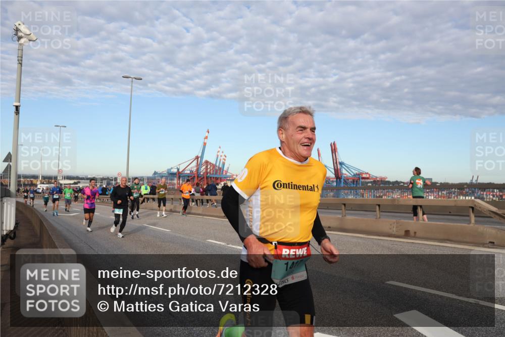 03.10.2024 - Köhlbrandbrückenlauf Matties Gatica Varas http://msf.ph/oto/7212328 03.10.2024 09:37:15 Position 2 1417 meine-sportfotos.de