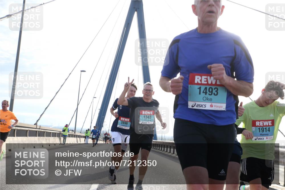 03.10.2024 - Köhlbrandbrückenlauf Jannik Wohlers http://msf.ph/oto/7212350 03.10.2024 09:21:09 Position 1 42, 2696, 1343, 1493, 8, 1914 meine-sportfotos.de