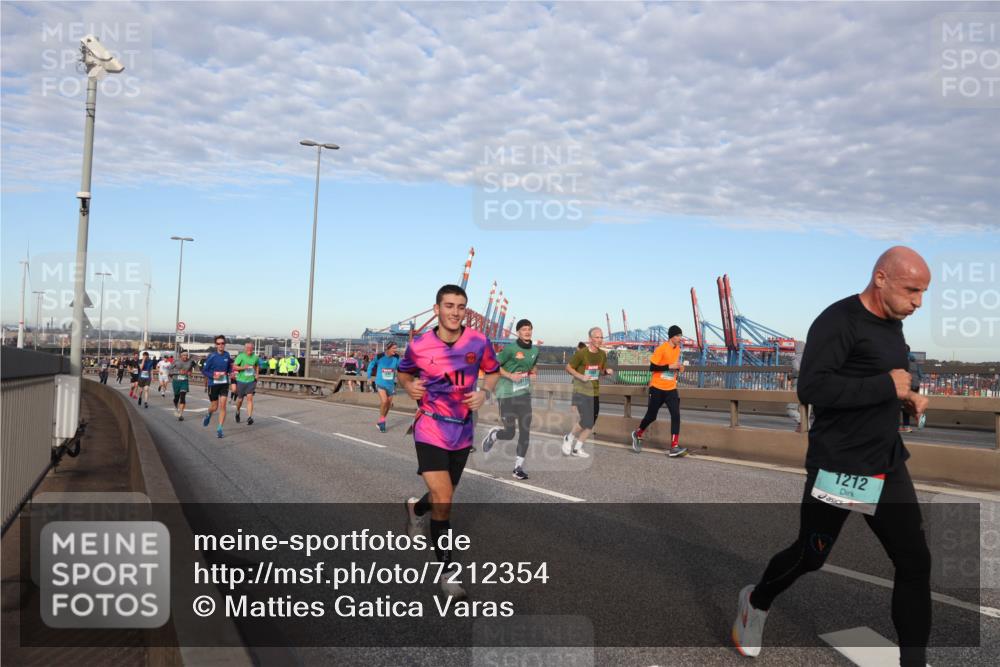 03.10.2024 - Köhlbrandbrückenlauf Matties Gatica Varas http://msf.ph/oto/7212354 03.10.2024 09:37:18 Position 2 2, 1212 meine-sportfotos.de