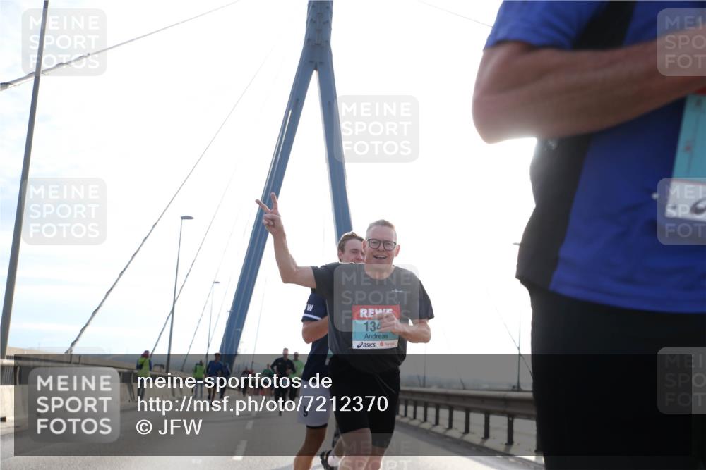 03.10.2024 - Köhlbrandbrückenlauf Jannik Wohlers http://msf.ph/oto/7212370 03.10.2024 09:21:09 Position 1 134 meine-sportfotos.de