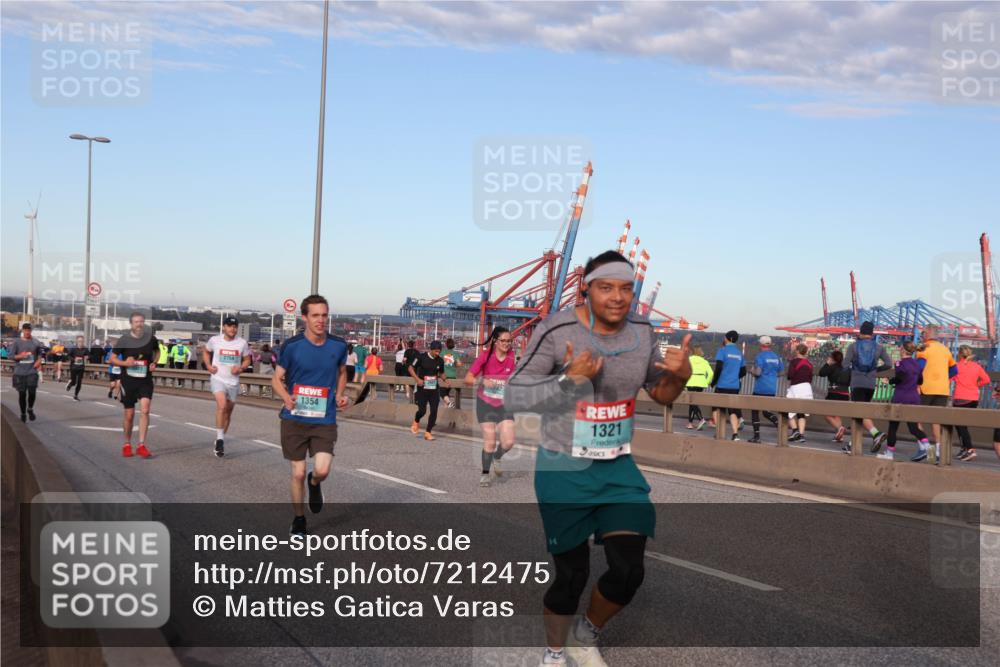 03.10.2024 - Köhlbrandbrückenlauf Matties Gatica Varas http://msf.ph/oto/7212475 03.10.2024 09:37:24 Position 2 2754, 1354, 1321 meine-sportfotos.de