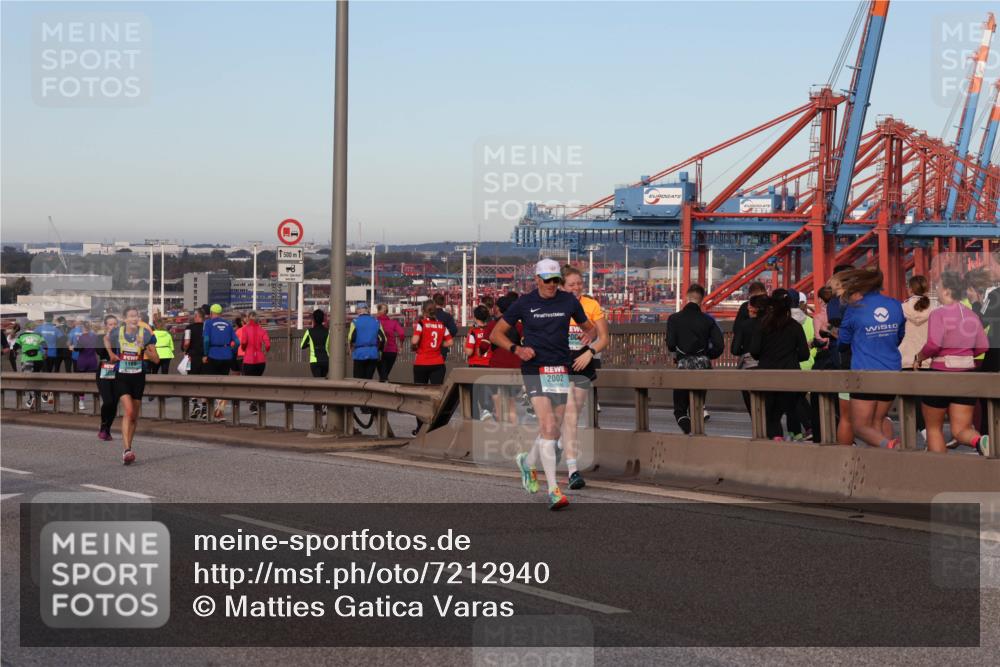 03.10.2024 - Köhlbrandbrückenlauf Matties Gatica Varas http://msf.ph/oto/7212940 03.10.2024 09:37:38 Position 2 1189, 1500, 58, 3, 2002 meine-sportfotos.de