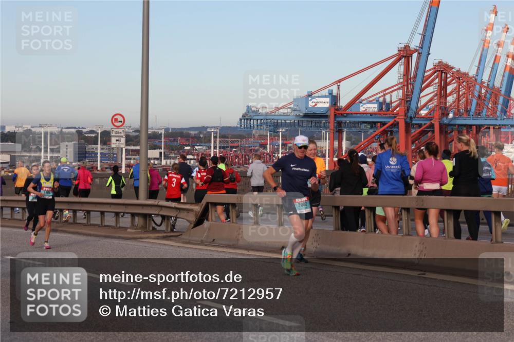 03.10.2024 - Köhlbrandbrückenlauf Matties Gatica Varas http://msf.ph/oto/7212957 03.10.2024 09:37:39 Position 2 1189, 1500, 1, 3, 2002 meine-sportfotos.de