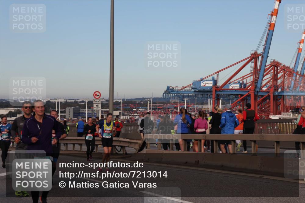 03.10.2024 - Köhlbrandbrückenlauf Matties Gatica Varas http://msf.ph/oto/7213014 03.10.2024 09:37:41 Position 2 1167, 1166, 1500, 1, 1189 meine-sportfotos.de