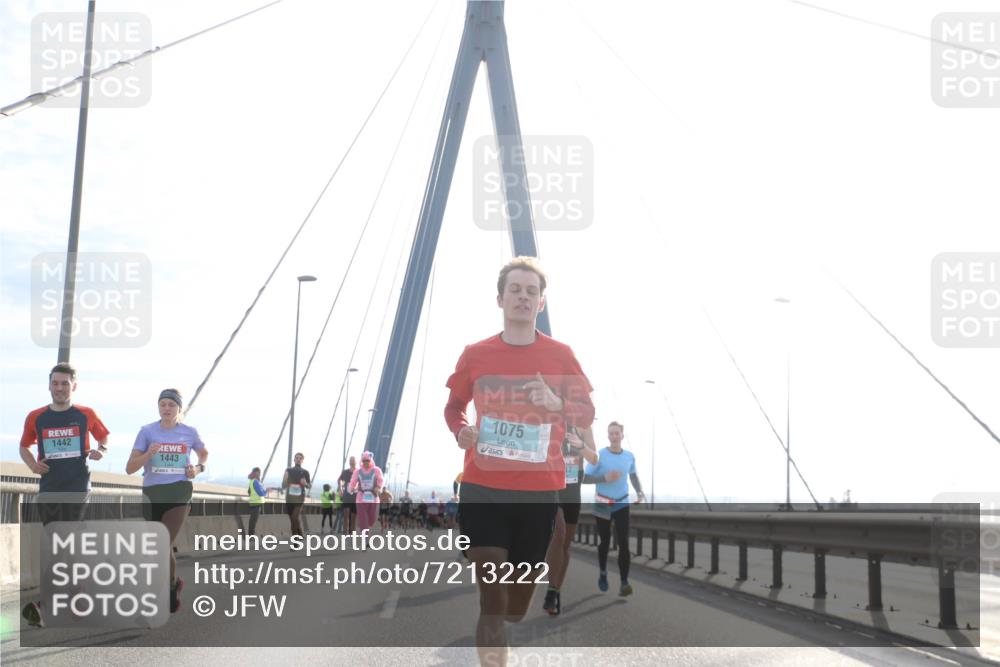 03.10.2024 - Köhlbrandbrückenlauf Jannik Wohlers http://msf.ph/oto/7213222 03.10.2024 09:21:36 Position 1 1442, 1443, 1075 meine-sportfotos.de