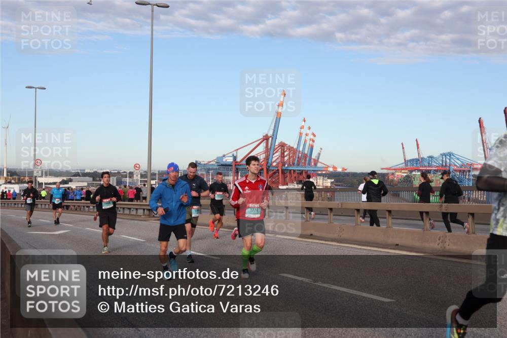 03.10.2024 - Köhlbrandbrückenlauf Matties Gatica Varas http://msf.ph/oto/7213246 03.10.2024 09:37:53 Position 2 500, 1, 1774 meine-sportfotos.de