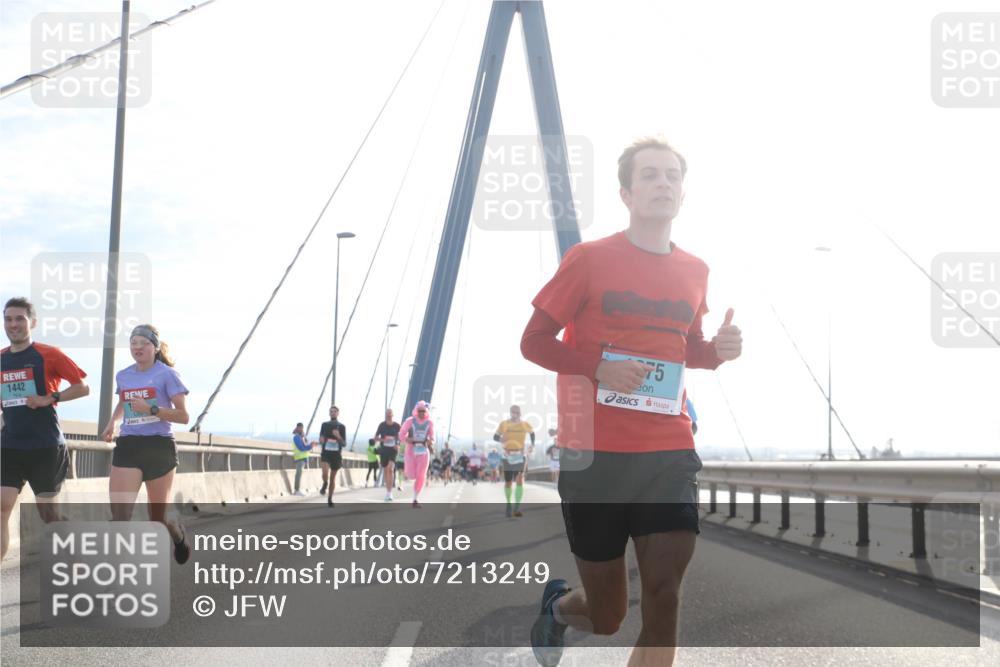 03.10.2024 - Köhlbrandbrückenlauf Jannik Wohlers http://msf.ph/oto/7213249 03.10.2024 09:21:37 Position 1 1442, 75 meine-sportfotos.de