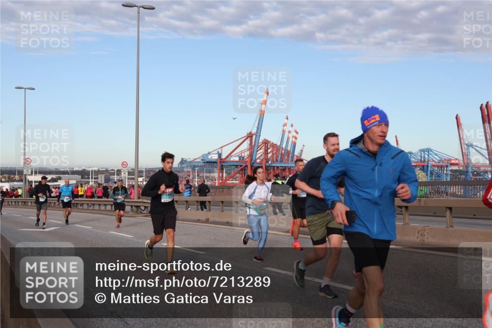 03.10.2024 - Köhlbrandbrückenlauf Matties Gatica Varas http://msf.ph/oto/7213289 03.10.2024 09:37:55 Position 2 149 meine-sportfotos.de