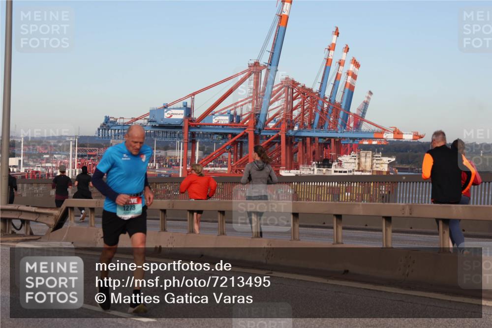 03.10.2024 - Köhlbrandbrückenlauf Matties Gatica Varas http://msf.ph/oto/7213495 03.10.2024 09:38:03 Position 2 1273 meine-sportfotos.de