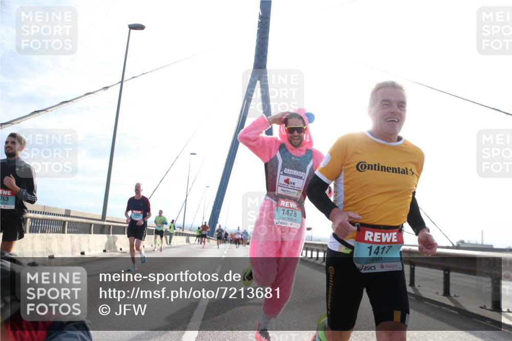 03.10.2024 - Köhlbrandbrückenlauf Jannik Wohlers http://msf.ph/oto/7213681 03.10.2024 09:21:41 Position 1 1096, 1478, 1417, 763 meine-sportfotos.de