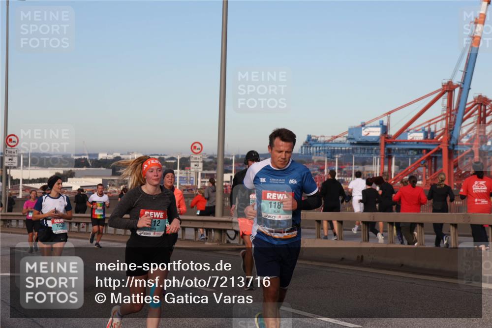 03.10.2024 - Köhlbrandbrückenlauf Matties Gatica Varas http://msf.ph/oto/7213716 03.10.2024 09:38:10 Position 2 500, 1, 500, 1, 1637, 12, 26, 118 meine-sportfotos.de