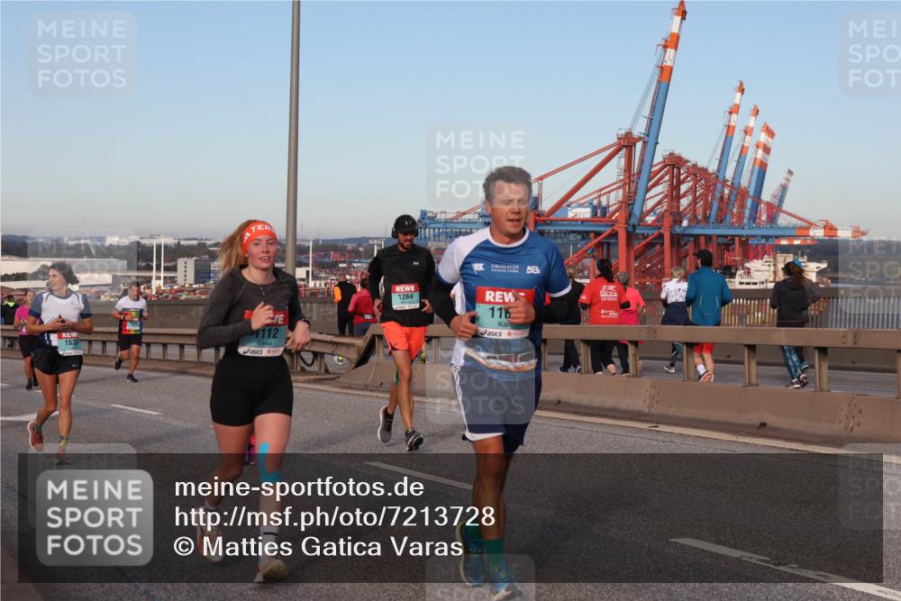 03.10.2024 - Köhlbrandbrückenlauf Matties Gatica Varas http://msf.ph/oto/7213728 03.10.2024 09:38:11 Position 2 1264, 163, 1112, 118 meine-sportfotos.de