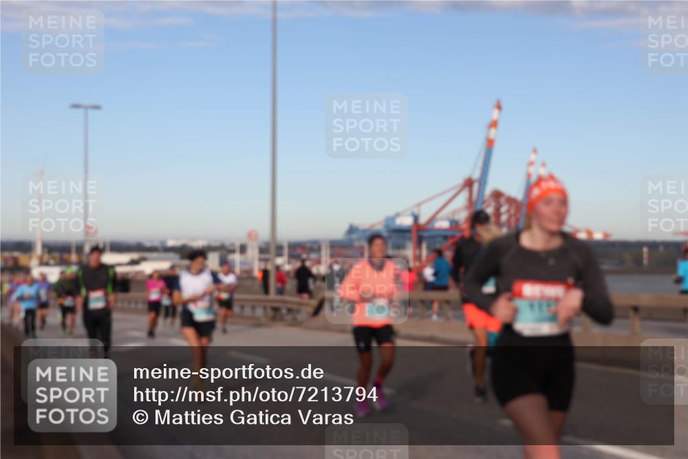 03.10.2024 - Köhlbrandbrückenlauf Matties Gatica Varas http://msf.ph/oto/7213794 03.10.2024 09:38:13 Position 2  meine-sportfotos.de