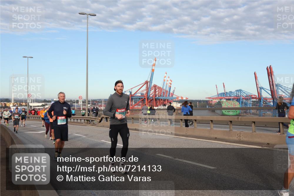 03.10.2024 - Köhlbrandbrückenlauf Matties Gatica Varas http://msf.ph/oto/7214133 03.10.2024 09:38:26 Position 2 1026, 1730 meine-sportfotos.de