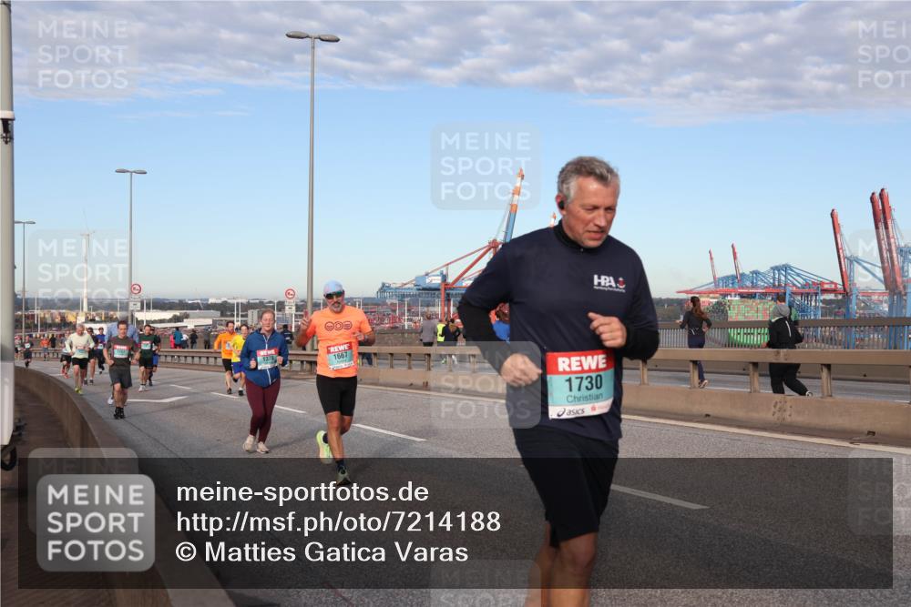 03.10.2024 - Köhlbrandbrückenlauf Matties Gatica Varas http://msf.ph/oto/7214188 03.10.2024 09:38:28 Position 2 1378, 09, 1667, 1730 meine-sportfotos.de
