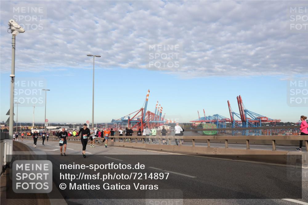 03.10.2024 - Köhlbrandbrückenlauf Matties Gatica Varas http://msf.ph/oto/7214897 03.10.2024 09:38:49 Position 2  meine-sportfotos.de