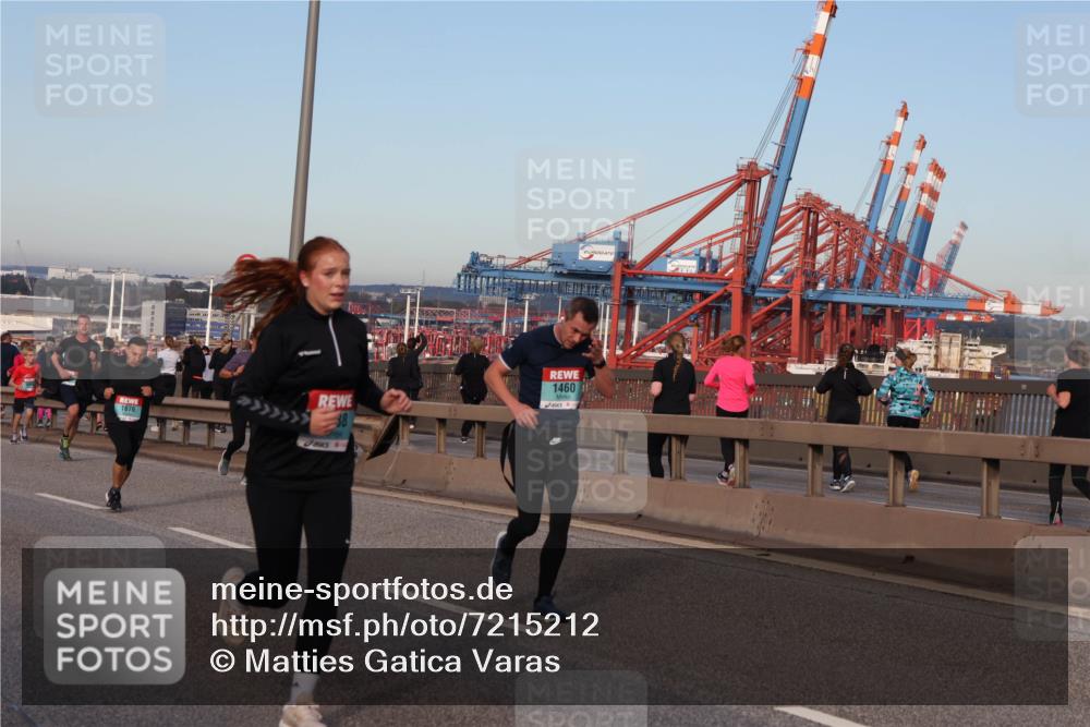 03.10.2024 - Köhlbrandbrückenlauf Matties Gatica Varas http://msf.ph/oto/7215212 03.10.2024 09:38:57 Position 2 1460, 1676 meine-sportfotos.de