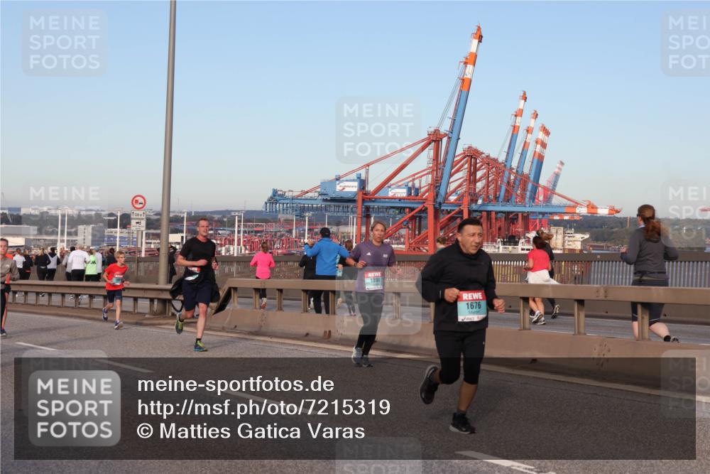 03.10.2024 - Köhlbrandbrückenlauf Matties Gatica Varas http://msf.ph/oto/7215319 03.10.2024 09:39:01 Position 2 1500, 1, 1390, 1676 meine-sportfotos.de