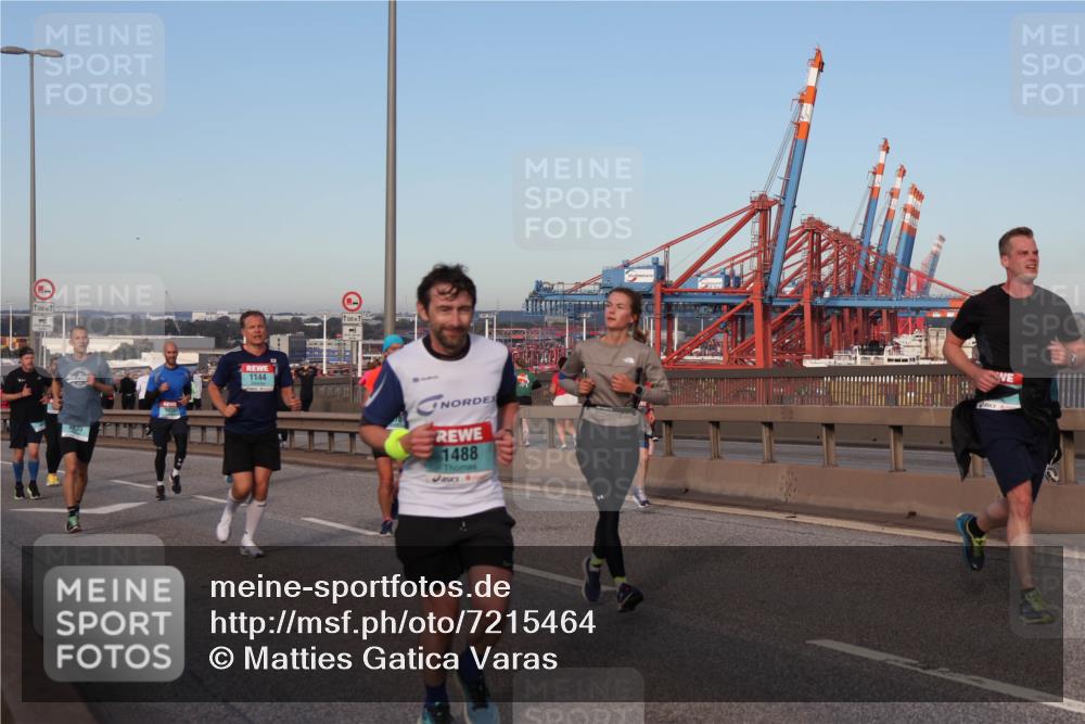 03.10.2024 - Köhlbrandbrückenlauf Matties Gatica Varas http://msf.ph/oto/7215464 03.10.2024 09:39:05 Position 2 1500, 1, 1144, 500, 1, 1488 meine-sportfotos.de