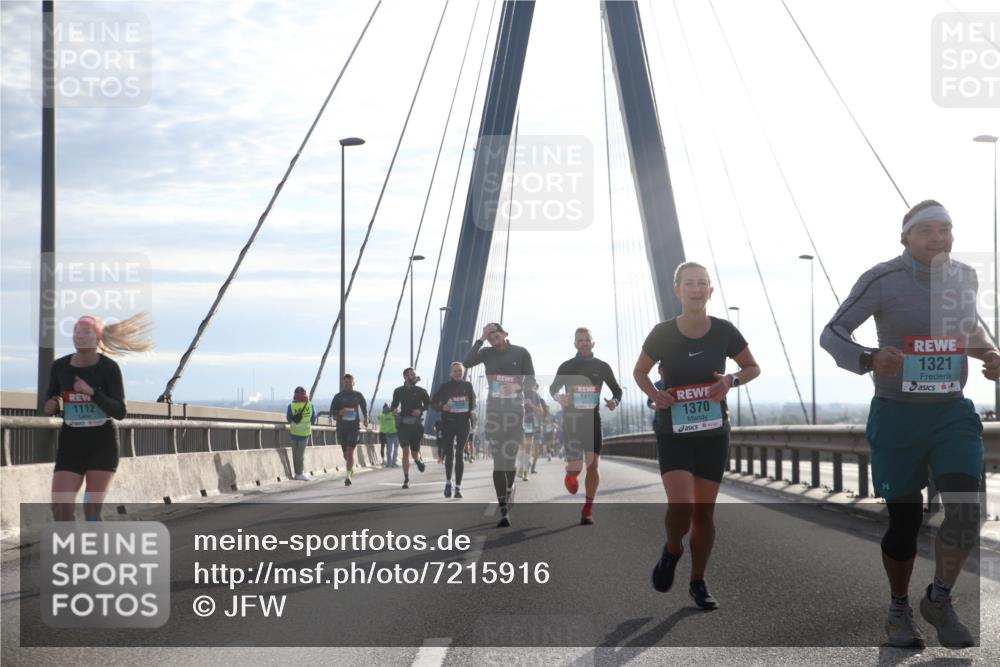 03.10.2024 - Köhlbrandbrückenlauf Jannik Wohlers http://msf.ph/oto/7215916 03.10.2024 09:22:21 Position 1 1112, 1318, 1415, 1370, 1321 meine-sportfotos.de