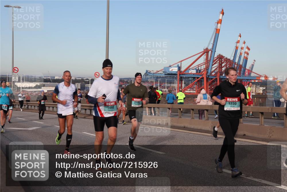03.10.2024 - Köhlbrandbrückenlauf Matties Gatica Varas http://msf.ph/oto/7215926 03.10.2024 09:39:24 Position 2 3, 1500, 1, 1440, 2196, 1230 meine-sportfotos.de