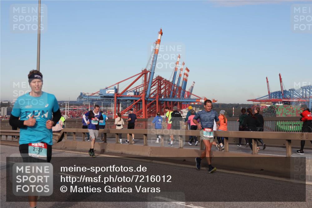 03.10.2024 - Köhlbrandbrückenlauf Matties Gatica Varas http://msf.ph/oto/7216012 03.10.2024 09:39:29 Position 2 2127, 1491, 2234 meine-sportfotos.de