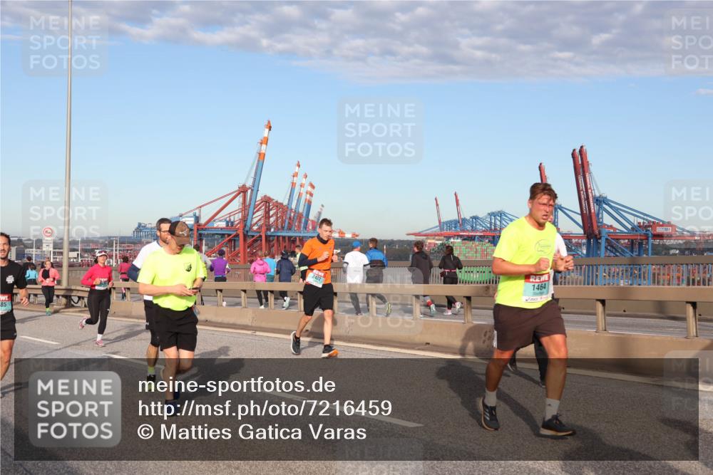 03.10.2024 - Köhlbrandbrückenlauf Matties Gatica Varas http://msf.ph/oto/7216459 03.10.2024 09:39:46 Position 2 85, 2422, 1464 meine-sportfotos.de