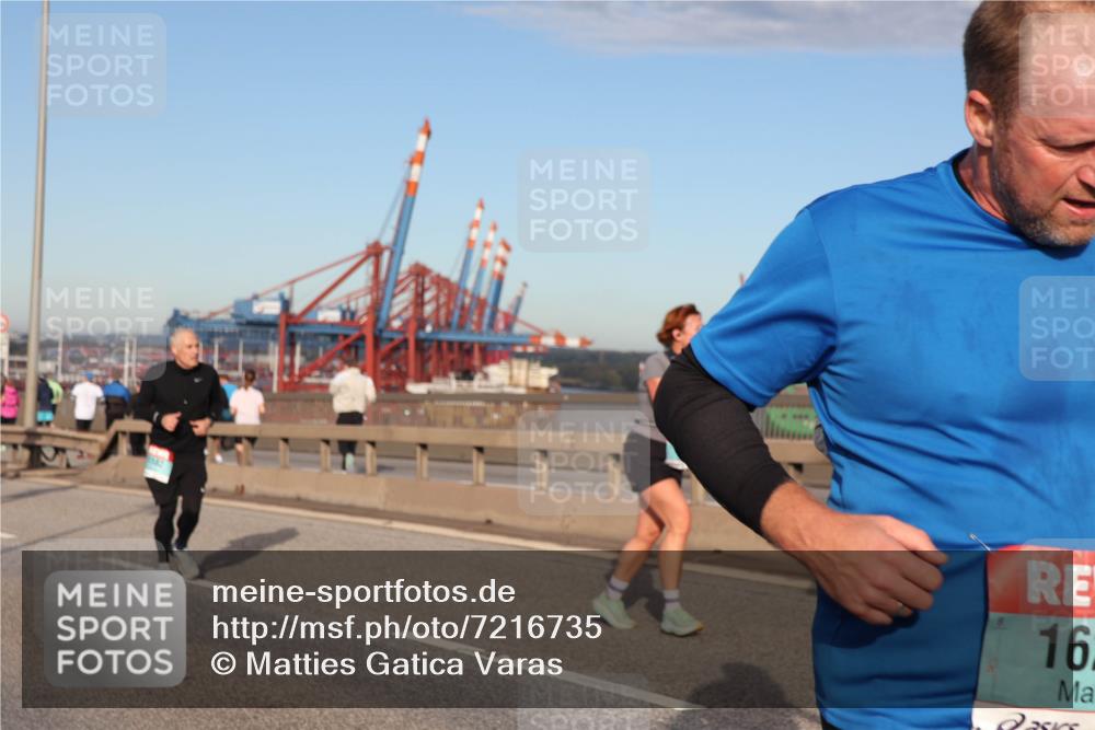 03.10.2024 - Köhlbrandbrückenlauf Matties Gatica Varas http://msf.ph/oto/7216735 03.10.2024 09:39:55 Position 2 16 meine-sportfotos.de