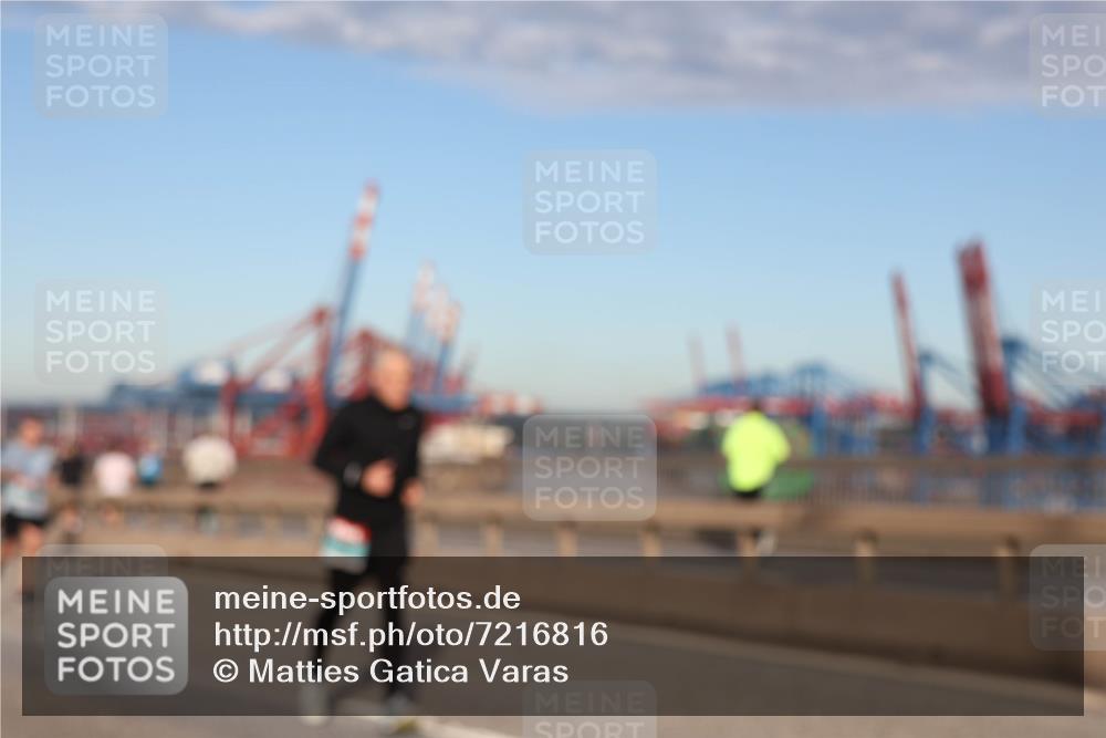 03.10.2024 - Köhlbrandbrückenlauf Matties Gatica Varas http://msf.ph/oto/7216816 03.10.2024 09:39:56 Position 2  meine-sportfotos.de