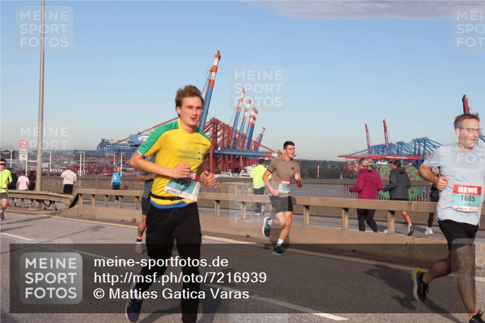 03.10.2024 - Köhlbrandbrückenlauf Matties Gatica Varas http://msf.ph/oto/7216939 03.10.2024 09:40:00 Position 2 5001, 2150, 2952, 1685 meine-sportfotos.de