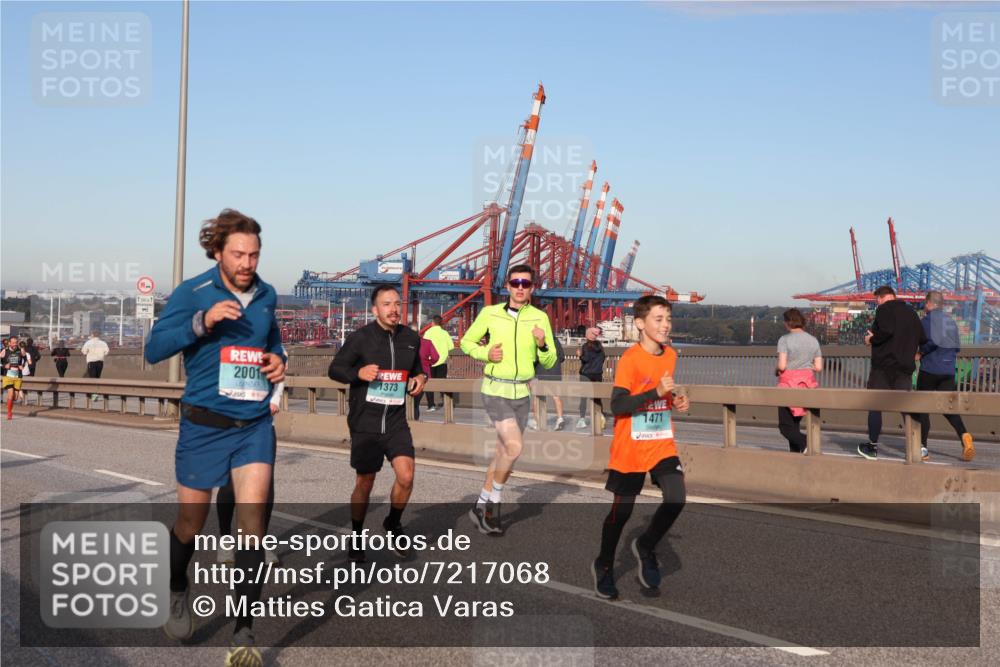 03.10.2024 - Köhlbrandbrückenlauf Matties Gatica Varas http://msf.ph/oto/7217068 03.10.2024 09:40:05 Position 2 500, 1, 2001, 1373, 1471 meine-sportfotos.de