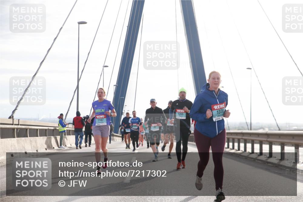 03.10.2024 - Köhlbrandbrückenlauf Jannik Wohlers http://msf.ph/oto/7217302 03.10.2024 09:22:42 Position 1 1107, 1481, 1355, 1378 meine-sportfotos.de