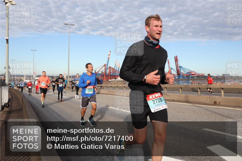 03.10.2024 - Köhlbrandbrückenlauf Matties Gatica Varas http://msf.ph/oto/7217400 03.10.2024 09:40:12 Position 2 1171, 2728 meine-sportfotos.de