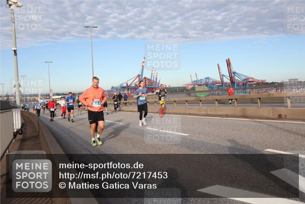 03.10.2024 - Köhlbrandbrückenlauf Matties Gatica Varas http://msf.ph/oto/7217453 03.10.2024 09:40:13 Position 2  meine-sportfotos.de