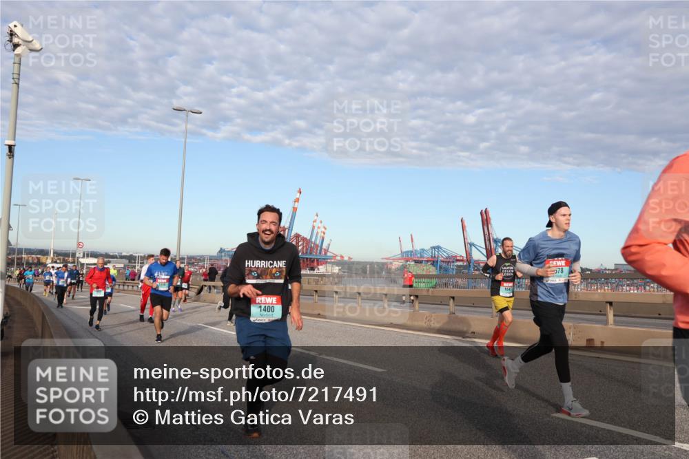 03.10.2024 - Köhlbrandbrückenlauf Matties Gatica Varas http://msf.ph/oto/7217491 03.10.2024 09:40:15 Position 2 1400, 1647, 578 meine-sportfotos.de