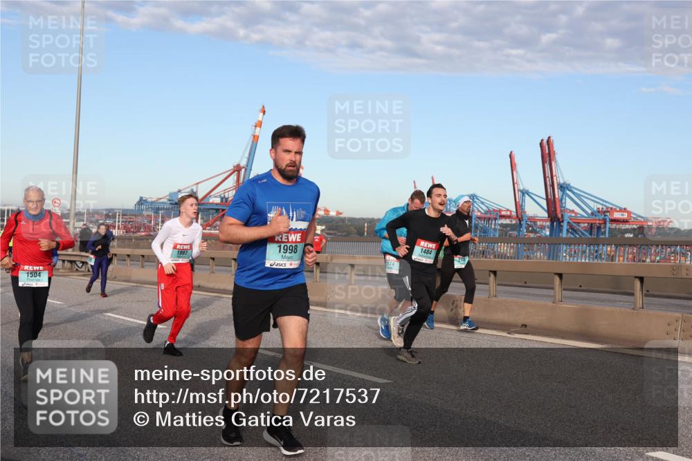 03.10.2024 - Köhlbrandbrückenlauf Matties Gatica Varas http://msf.ph/oto/7217537 03.10.2024 09:40:18 Position 2 1504, 1997, 1998, 174, 1484 meine-sportfotos.de