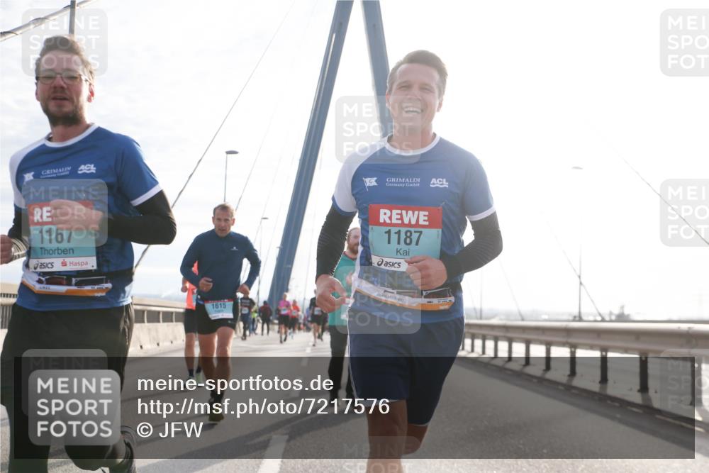 03.10.2024 - Köhlbrandbrückenlauf Jannik Wohlers http://msf.ph/oto/7217576 03.10.2024 09:22:48 Position 1 1167, 1615, 1187 meine-sportfotos.de